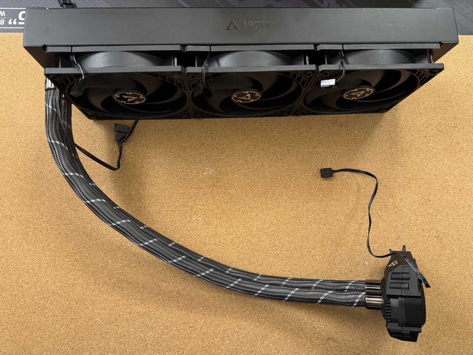 Arctic Liquid Freezer II 360, гарантія до 16.06.2027 + service kit