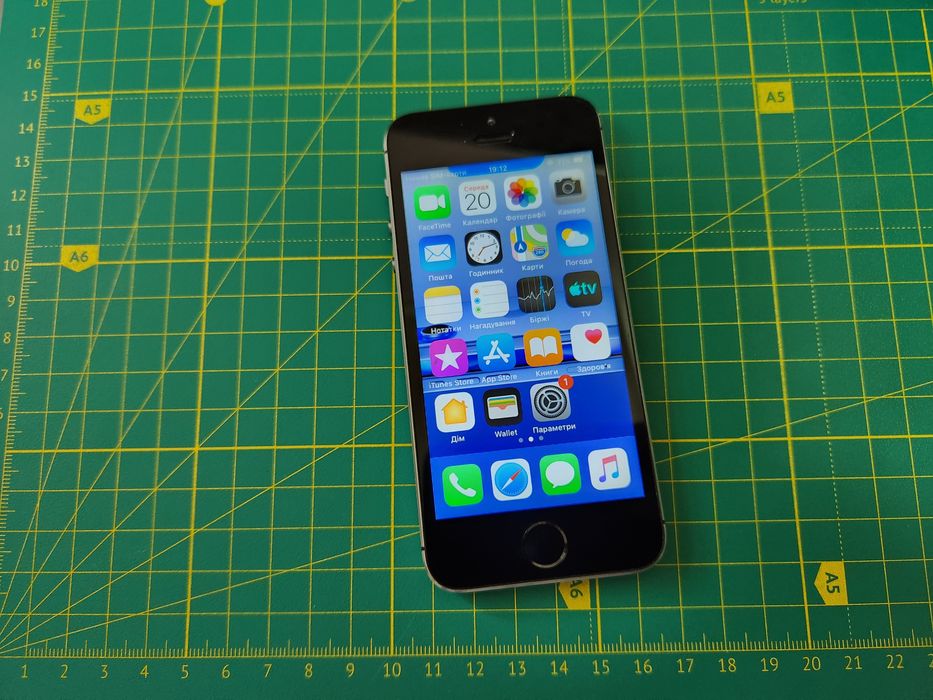 Iphone 5s 16gb space grey