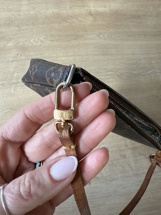 Louis Vuitton Pochette Accessoires 1999