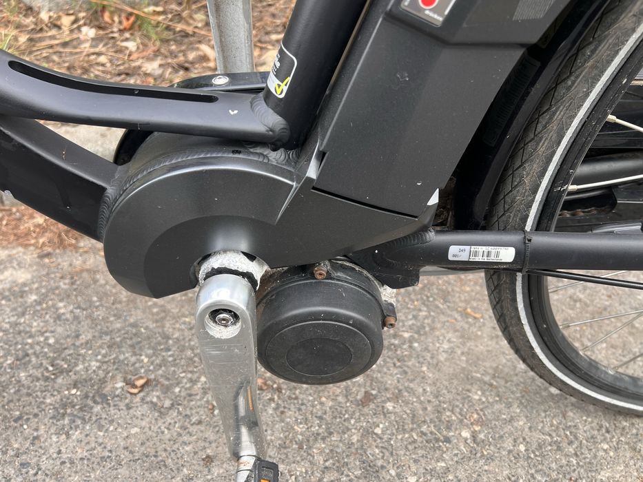 Ladny rower elektryczny GAZELLE z silnikiem centralnym IMPULSE 36v /B