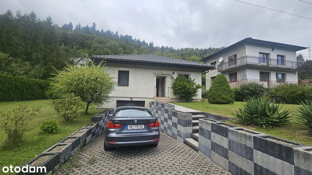 Dom wolnostojący + 2 działki budowlane (2 200 m² gruntu) | Januszowa