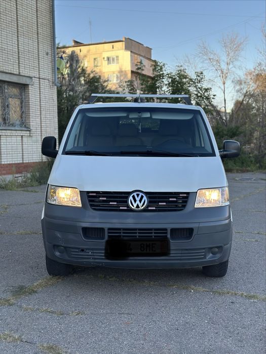 Volkswagen TRANSPORTER 2004 /1.9 D Длинная База