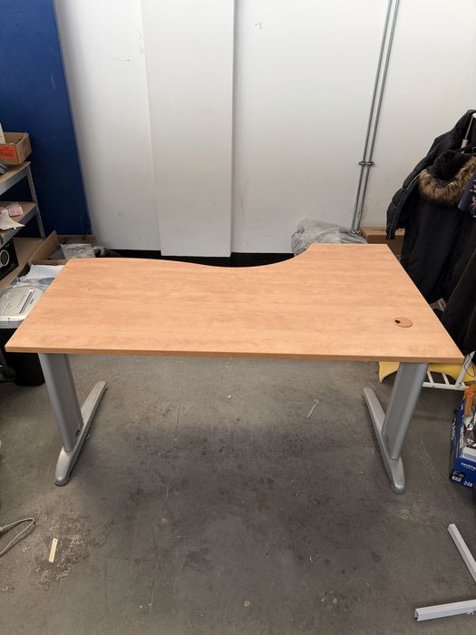 Duze biurko narożne tanio