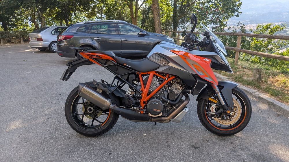 KTM superduke 1290 GT
