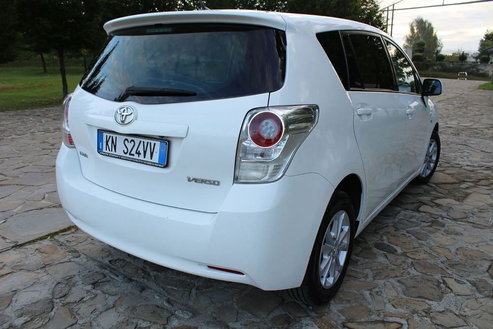 Toyota Verso