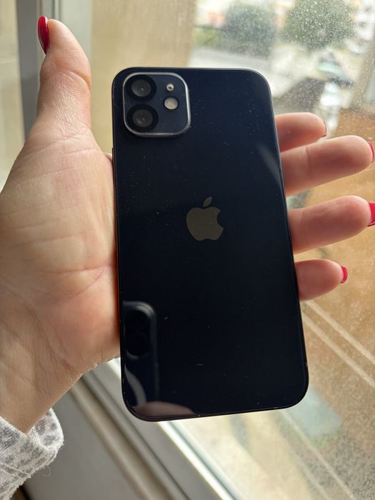 Iphone 12 64 GB usado
