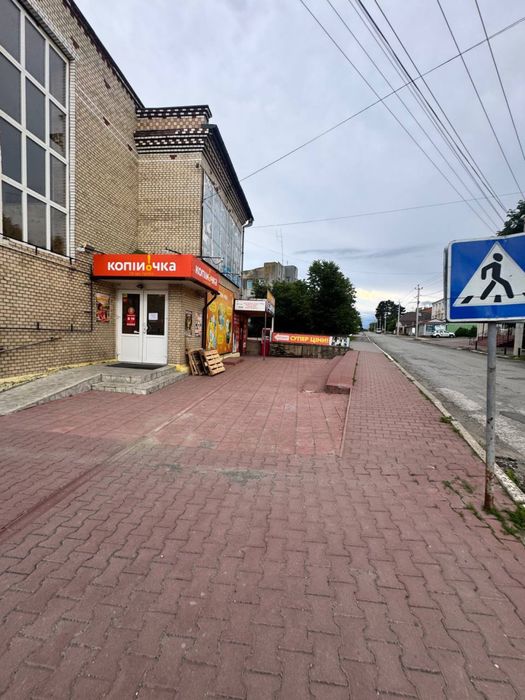 Приміщення під  магазин або кафе — 159 м² Нова Ушиця