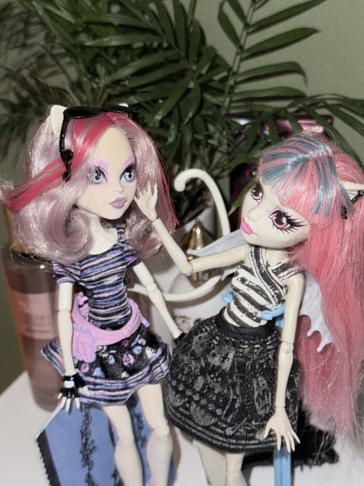 Catrine DeMew Scaris Monster High