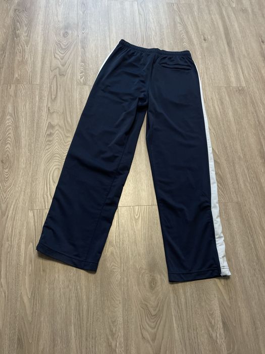 Спортивні штани Nike