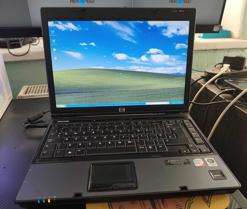 laptop HP 6310b + stacja dokująca SSD WINDOWS XP