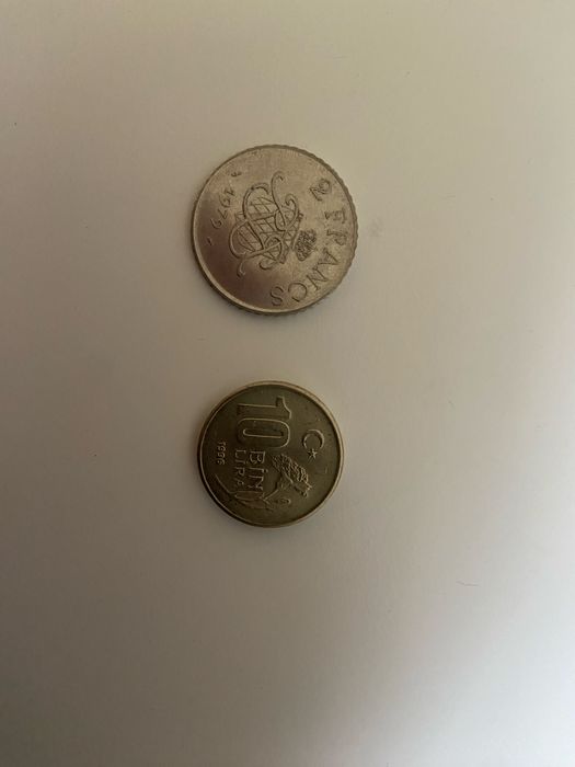 Diversas moedas antigas