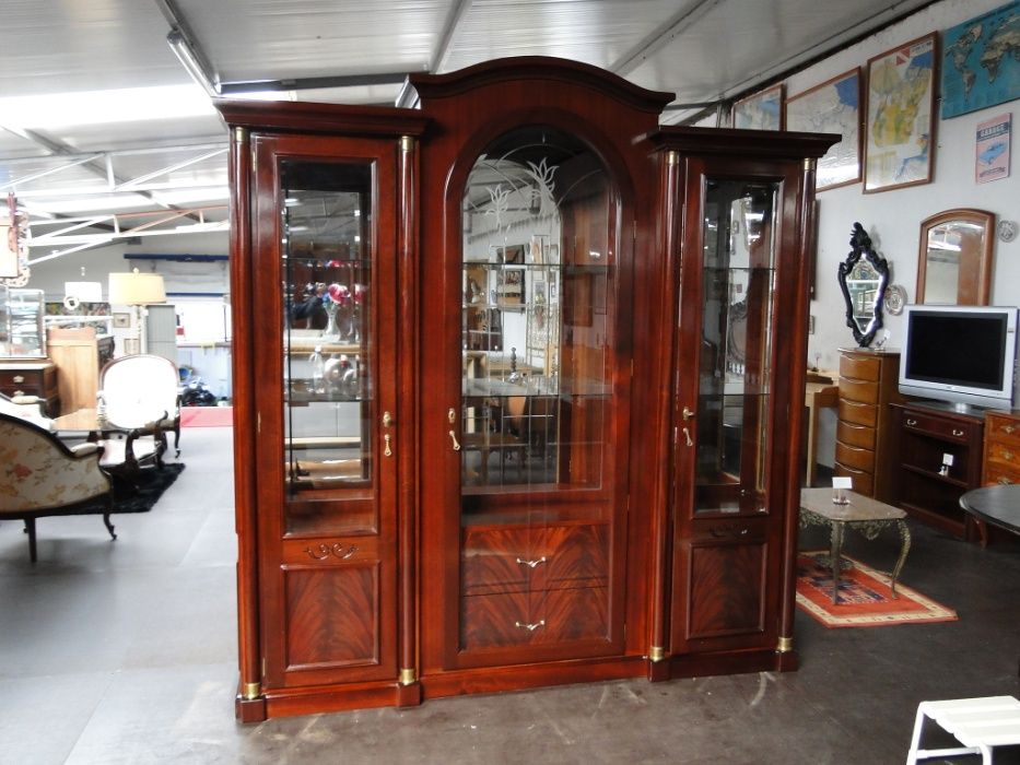 Móvel de sala / Cristaleira - Excelente estado Móvel de sala / Crist