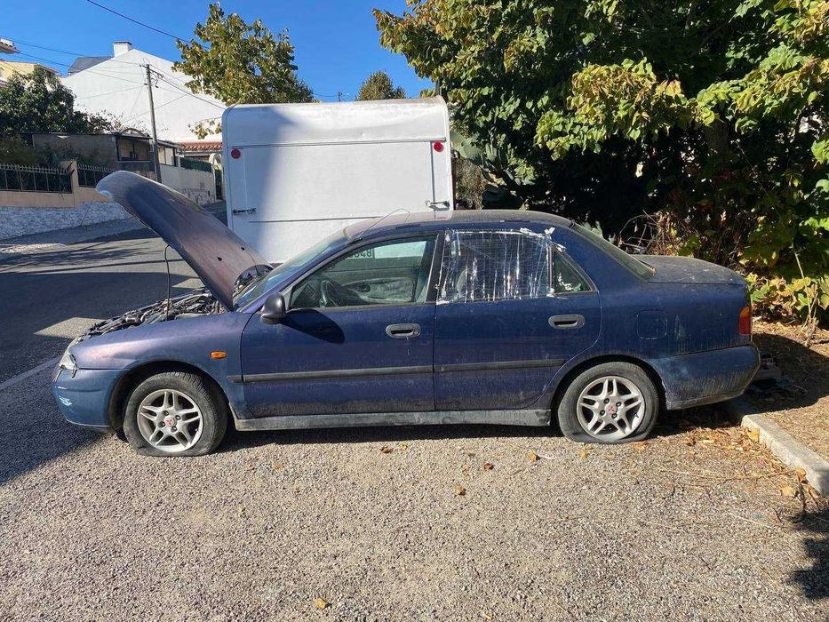Mitsubishi Carisma 1.9 GLX TD (1998) inteiro ou partes — photo 2