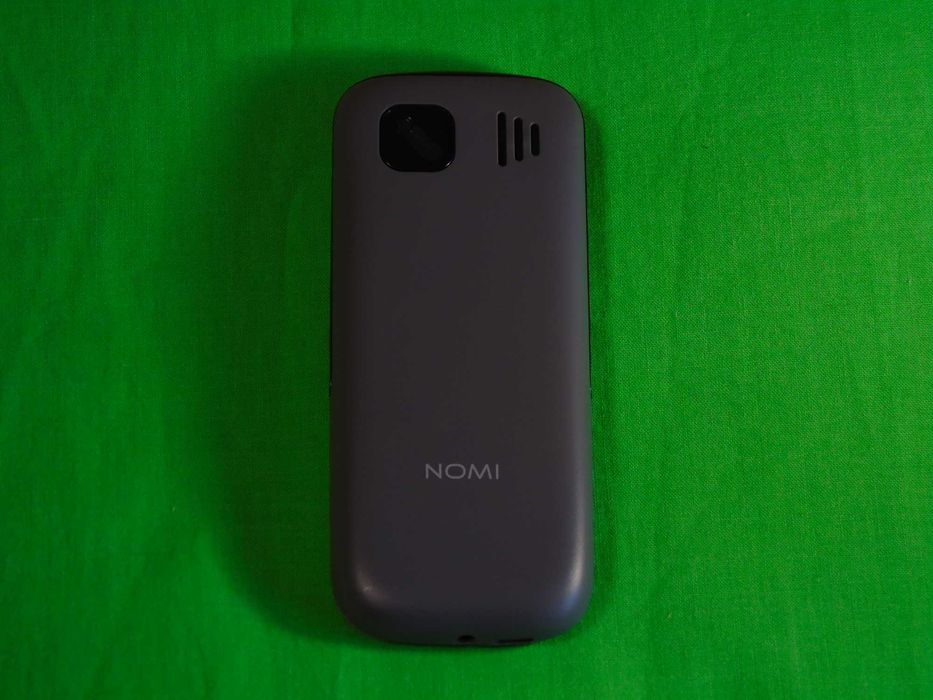 Мобільний телефон Nomi i1890 сірого кольору коробка документи стан іди