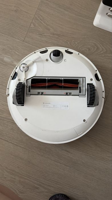 Робот-пилосос Xiaomi Mi Robot Vacuum – хороший стан!