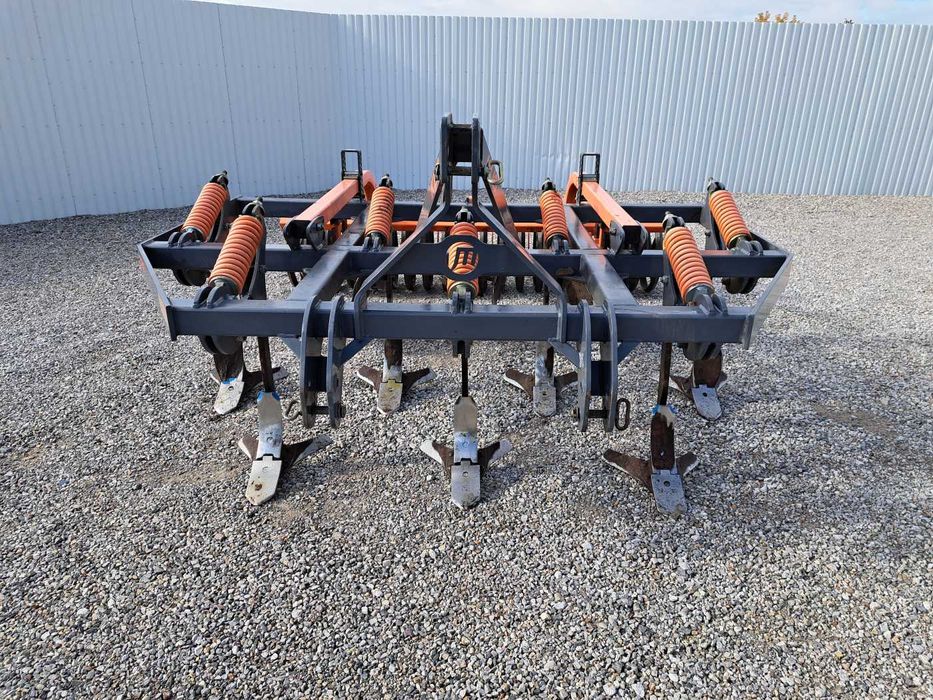 Kultywator dłutowy (gruber) KUS 3,0 S MANDAM