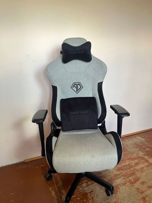Ігрове крісло anda seat