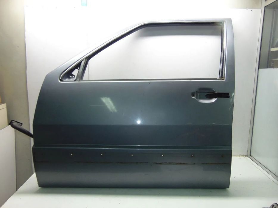 Saab 9000 Turbo porta frente usado em bom estado