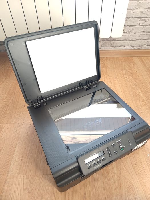 Drukarka wielofunkcyjna Brother DCP-J105 skaner, tusze CMYK