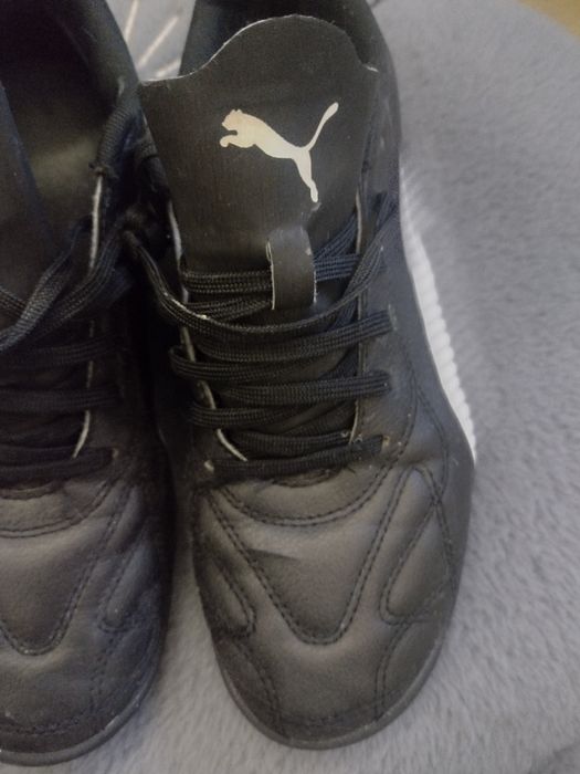 Buty Puma piłkarskie