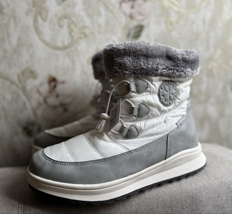 Жіночі чоботи ESMARA waterproof 40р