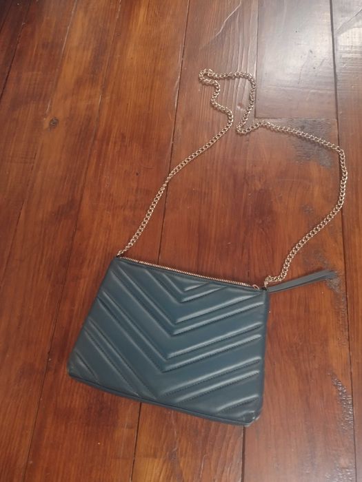 Torebka hm na łańcuszku