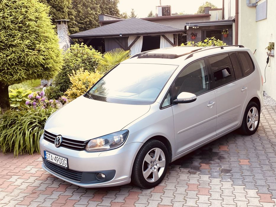 Vw touran rok 2011 poj2.0 tdi 140 km zadbany