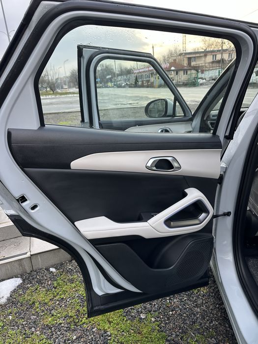 BYD Yuan Up 401 км Beyond максимальна комплектація