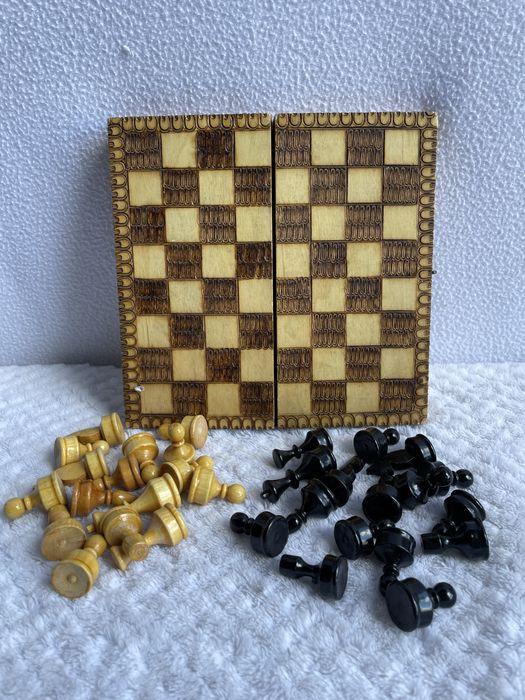 Drewniany zestaw do szach