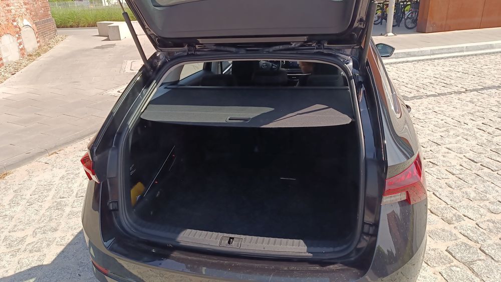 Skoda Octavia Automat, Virtual, LED