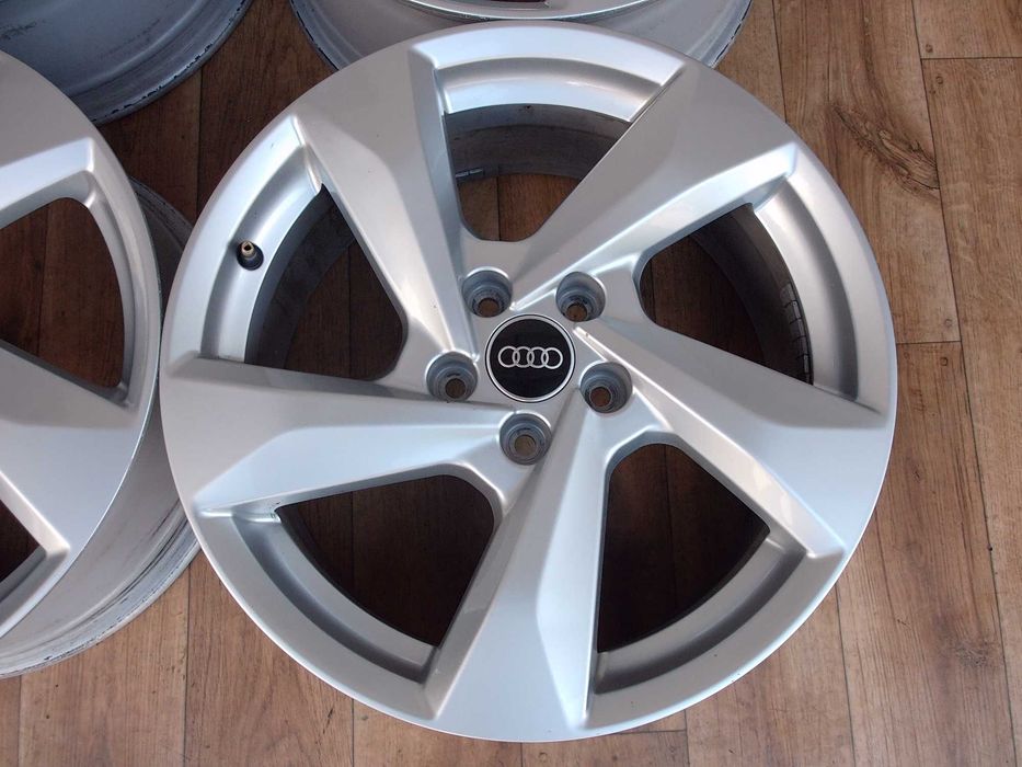 Felgi Audi Q2 Q3 A3 Vw Skoda Seat 18 5x112 ET 43