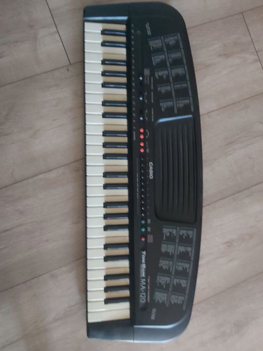 Keyboard casio retro 30lat organy