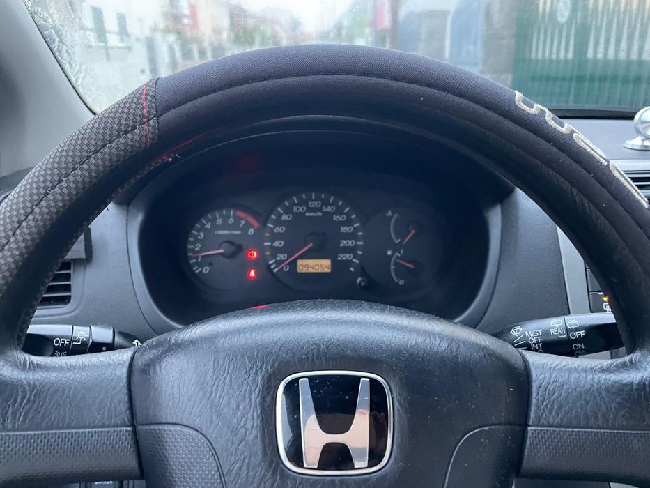 Honda Civic quase clássico com poucos kms