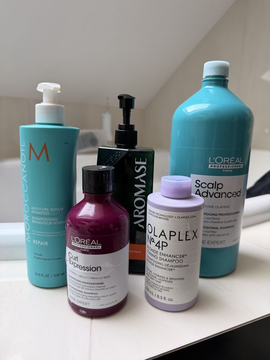 Sprzedam zestaw profesjonalnych szamponów do włosów