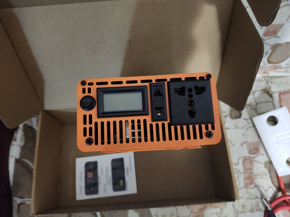 Інвертор Houli 12в Синус  3600w (1800 номінал)