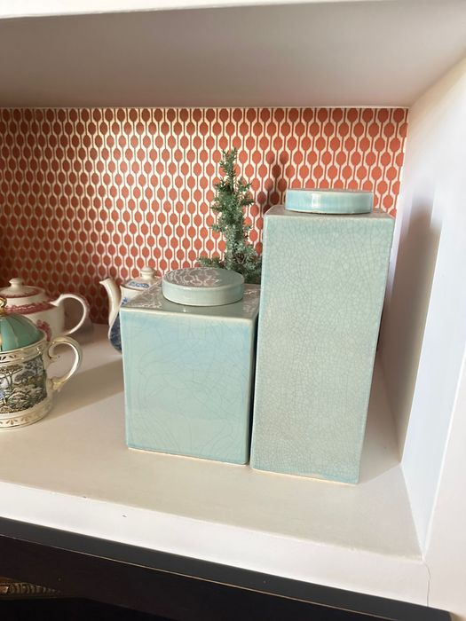 Peças azuis de decoração