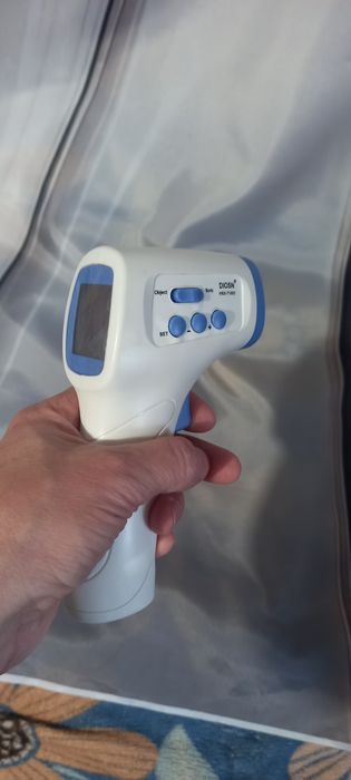 Швидкий термометр. Точний результат. Чудово для дітей. Стан нового