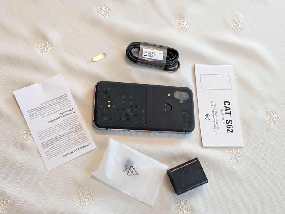 CAT S62, телефон новий.