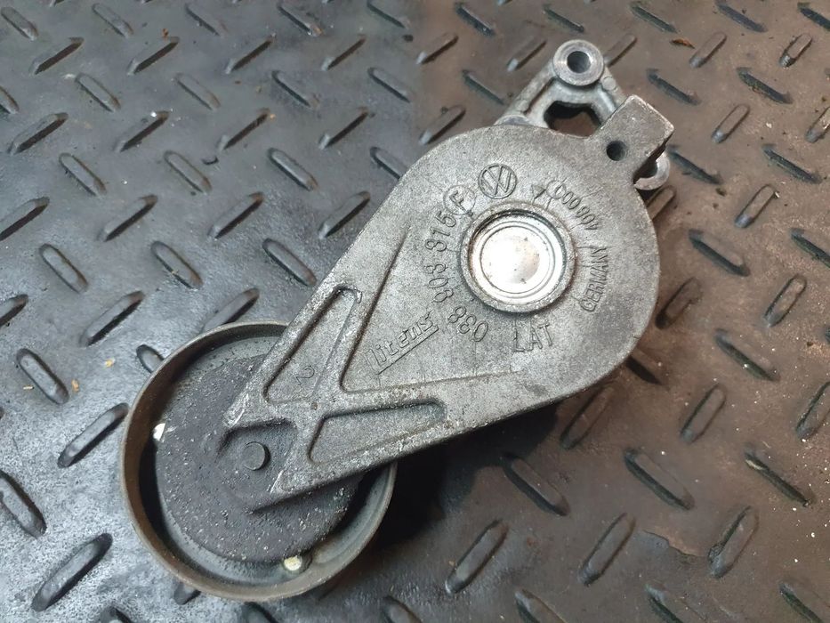 NAPINACZ PASKA SEAT ALHAMBRA 1.9 TDI 038903315F