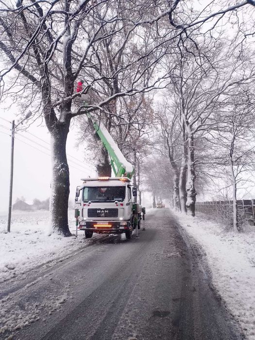 Wynajem podnośnik koszowy 30 m | Prace na wysokości