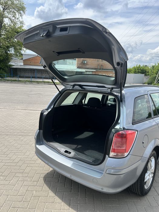 Opel Astra H 2009р, бензин 1.6mpi
