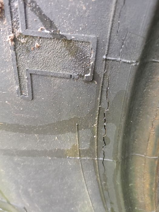 Opony 480/70R30 zamienię na rozmiar 12.4-28