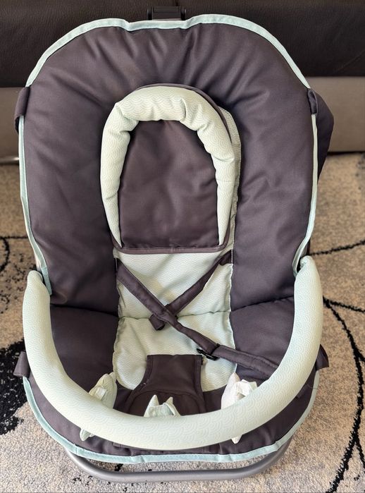 Cadeirinha de bebé COMO NOVA – confortável e segura!