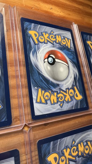 Pikachu HOLO BLEED Mcdonalds 2022 Match Battle