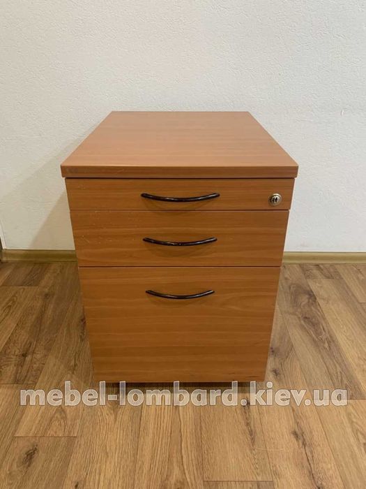 Офисный набор (19 предметов) "Вишня" бу