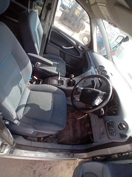 Ford Galaxy MK3 2.0CDTi 140KM 27 SREBRNY/Na części