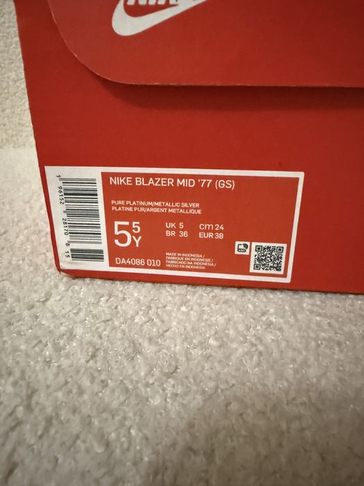 Кросівки Жіночі Nike Blazer Mid 77 da4086-010 (Оригінал)