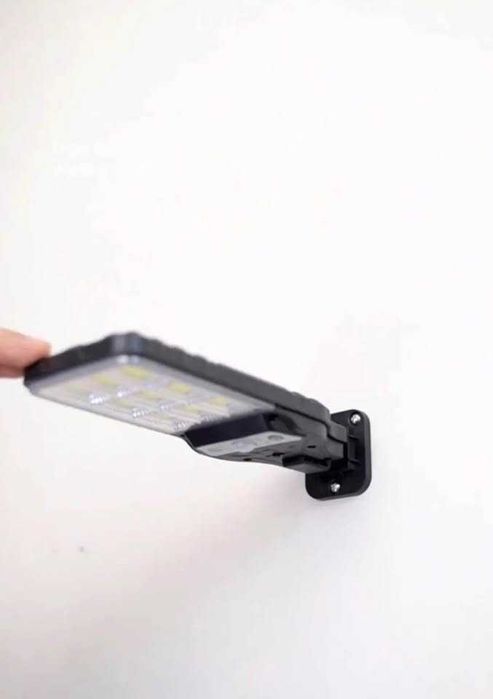 Luminária LED solar para exterior