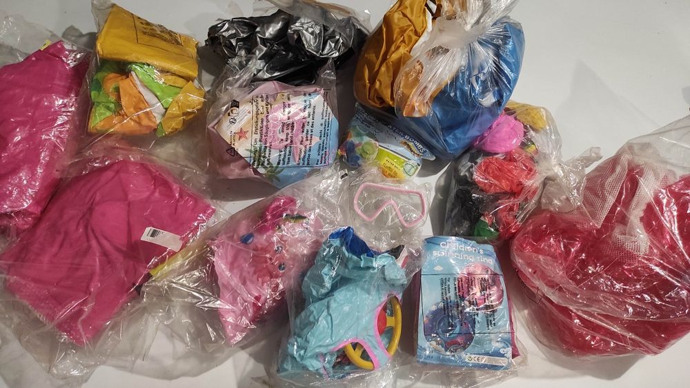 Zestaw dmuchanych zabawek do basenu koła dmuchane pompowane, materace