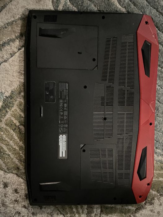 Używany laptop acer predator helios